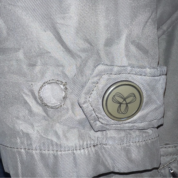 TNA Verbier Parka women’s size small ,colour sandy gray. Missing the fur collar. - Picture 13 of 14